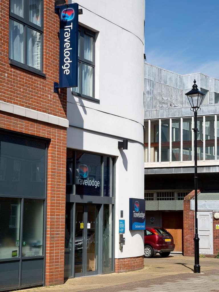 Travelodge Chichester Central Екстер'єр фото